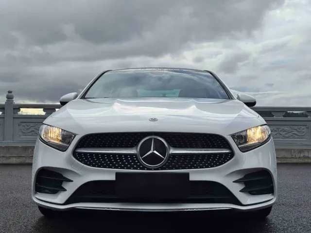 Mercedes-Benz A-Class — Фото автомобиля 2