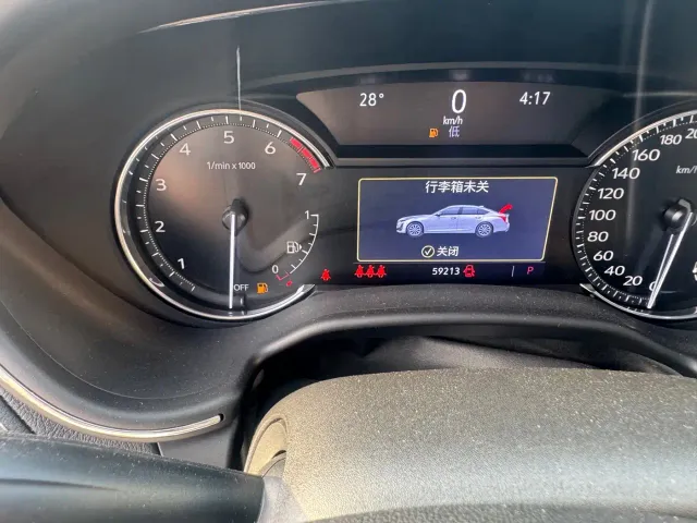 Cadillac CT5 — Фото автомобиля 14