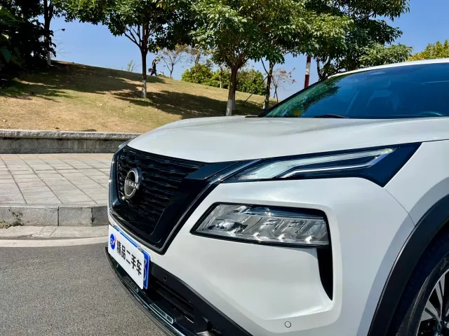 Nissan X-Trail — Фото автомобиля 22