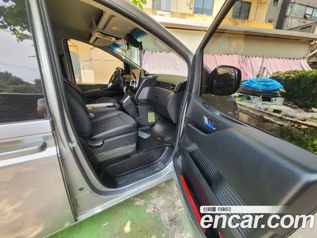 Hyundai Staria Staria Карго 5 мест — Фото автомобиля 7