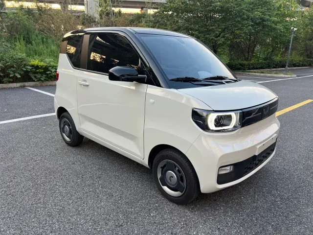 Wuling Hongguang Mini EV — Фото автомобиля 3