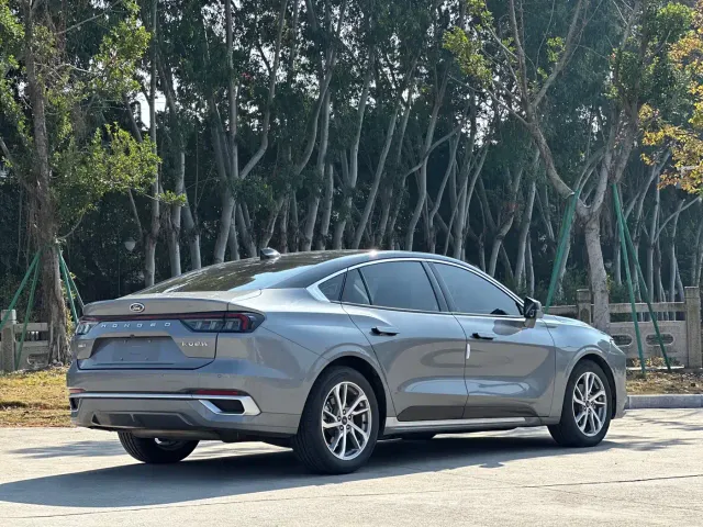 Ford Mondeo — Фото автомобиля 5