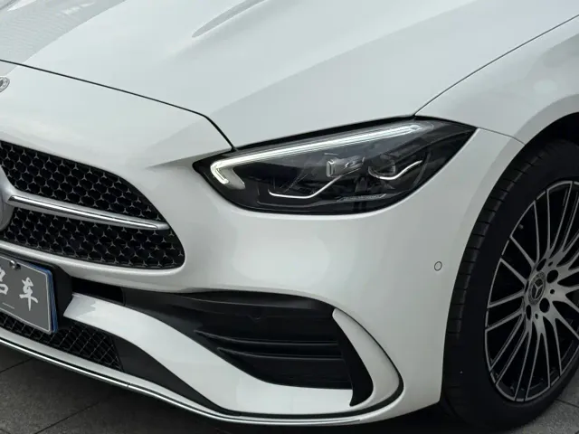 Mercedes-Benz C-Class — Фото автомобиля 8