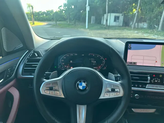 BMW X3 — Фото автомобиля 9