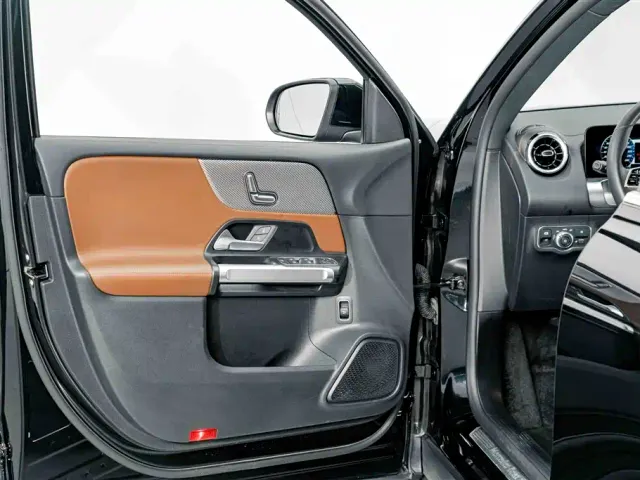Mercedes-Benz GLB-Class — Фото автомобиля 15