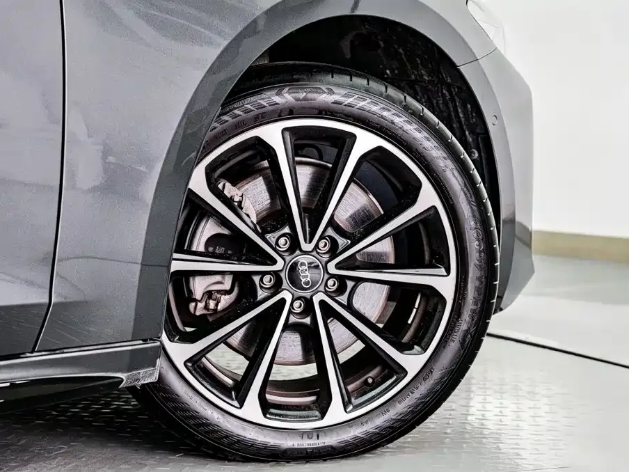 Audi Audi A5L 2025 2.0T Sport Edition Plus — Фото автомобиля 6