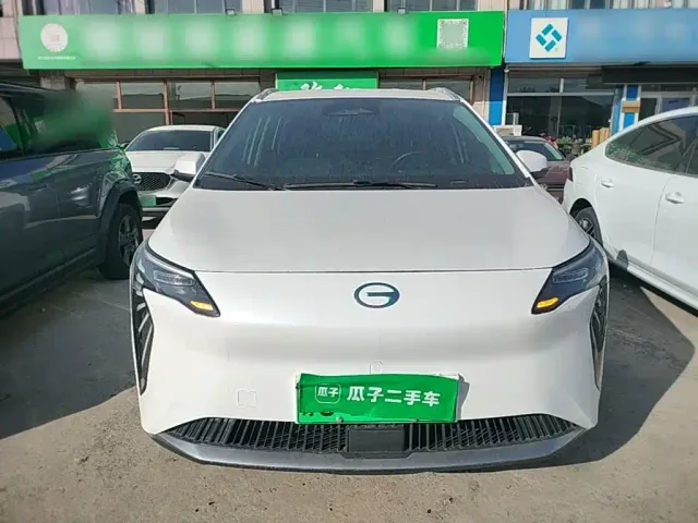 GAC Aion Y — Фото автомобиля 2