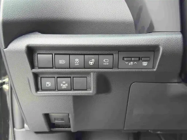 Toyota Granvia — Фото автомобиля 18