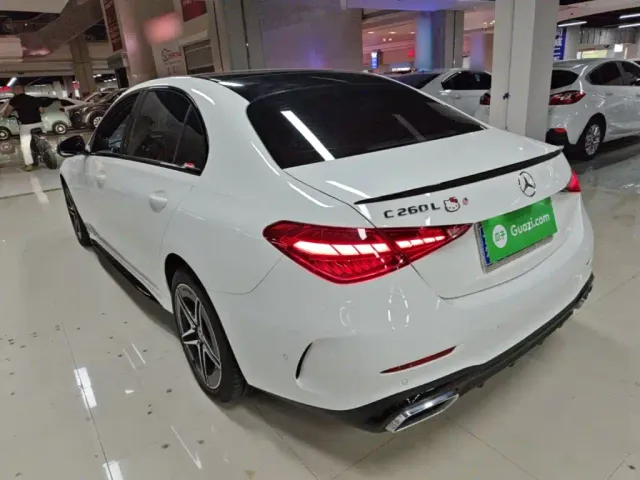 Mercedes-Benz C-Class — Фото автомобиля 4