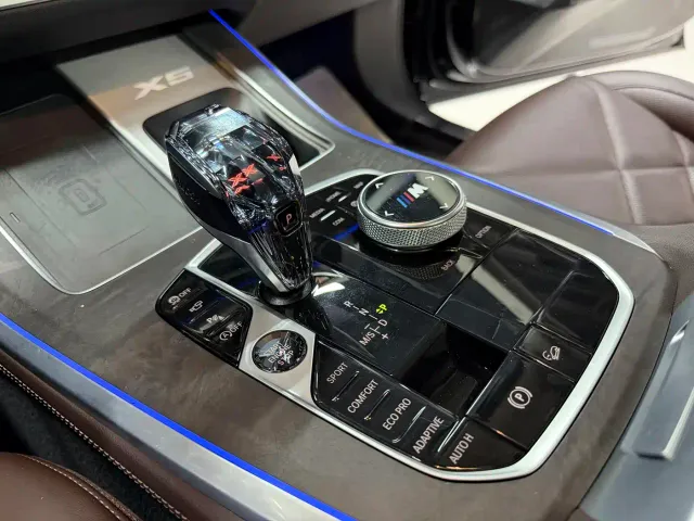 BMW X5 — Фото автомобиля 16