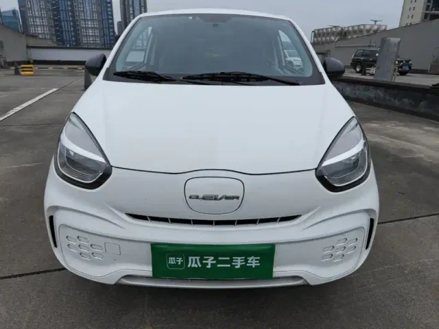 Roewe Clever — Фото автомобиля 2