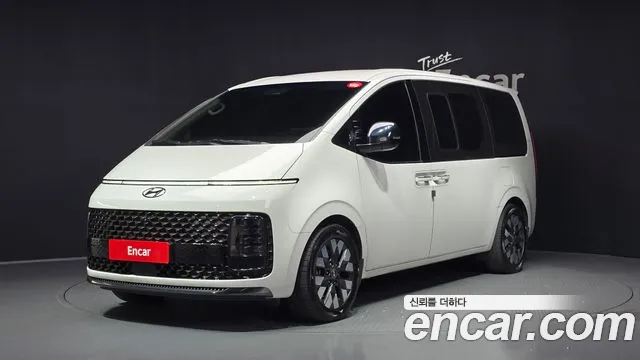 Фотография автомобиля — Hyundai Staria