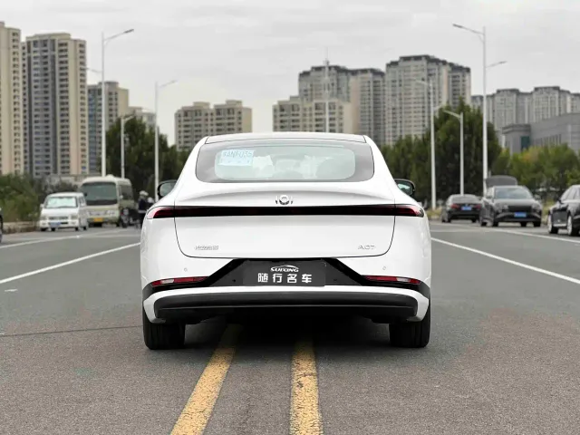 Changan Qiyuan A07 — Фото автомобиля 6