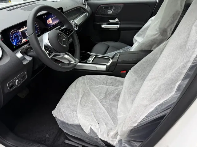 Mercedes-Benz EQB — Фото автомобиля 6