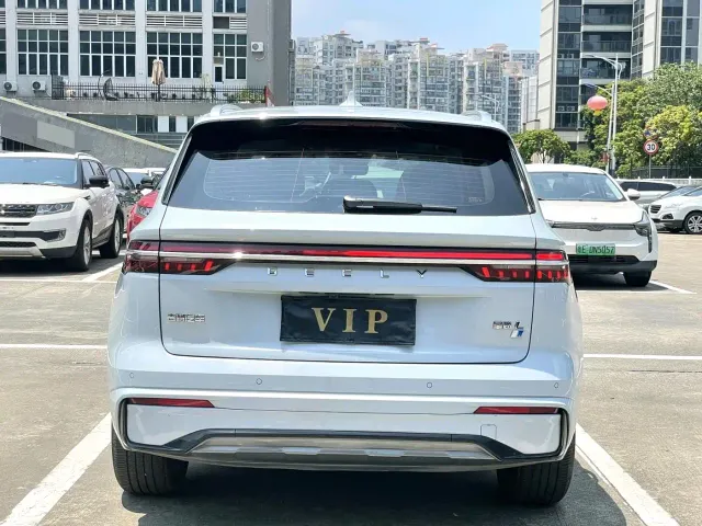 Geely Xingyue L — Фото автомобиля 4