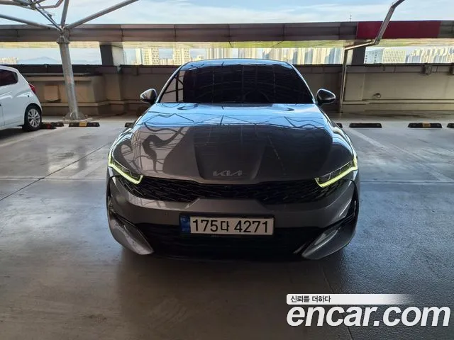Фотография автомобиля — Kia K5 Generation 3
