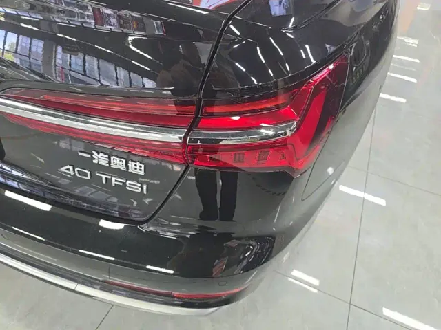 Audi A6L — Фото автомобиля 7