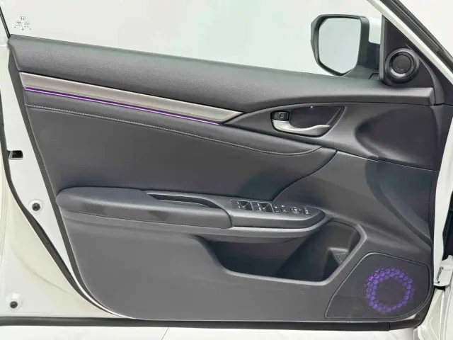 Honda Civic — Фото автомобиля 13