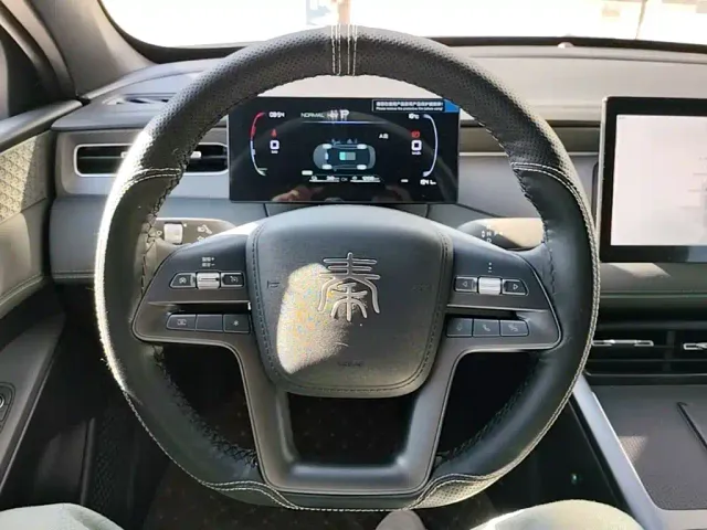 BYD Qin PLUS — Фото автомобиля 10