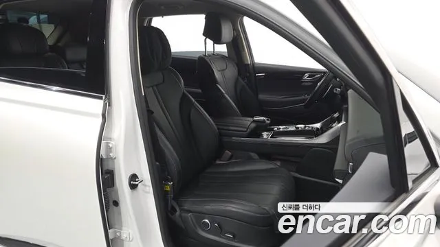 Genesis GV80 — Фото автомобиля 16