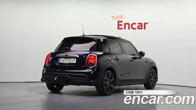 MINI Cooper — Фото автомобиля 2