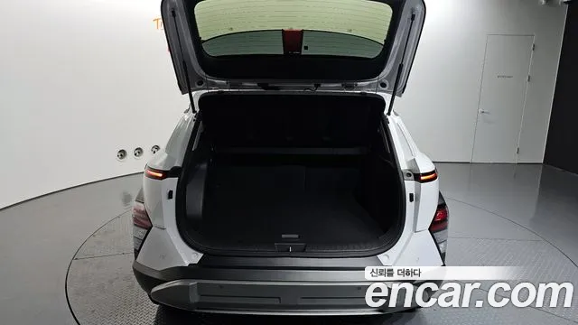 Hyundai Kona Kona (SX2) Бензин 1.6 турбо 2WD — Фото автомобиля 20
