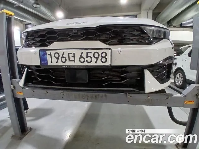 Фотография автомобиля — Kia K5
