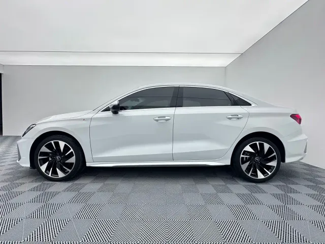 Audi A3 — Фото автомобиля 8