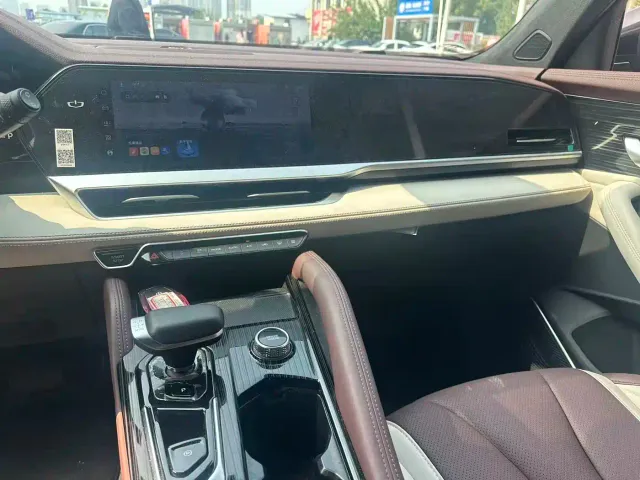 Geely Xingyue L — Фото автомобиля 10