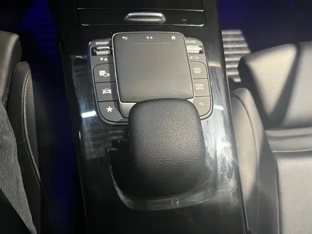 Mercedes-Benz A-Class — Фото автомобиля 11