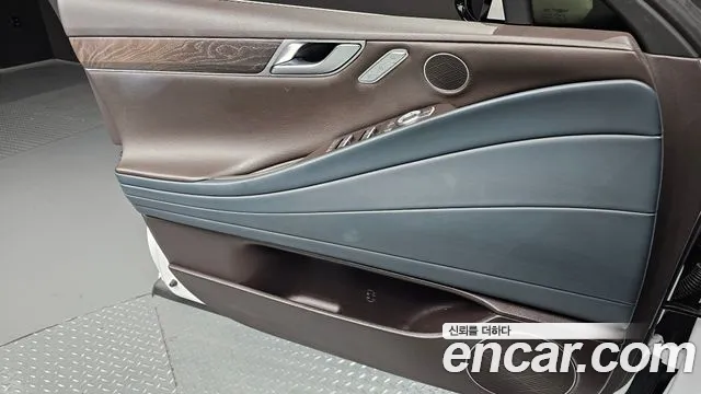 Genesis G80 Бензин 2.5 турбо AWD — Фото автомобиля 14