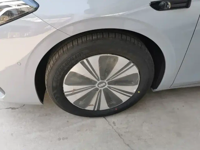Geely Galaxy A7 — Фото автомобиля 22
