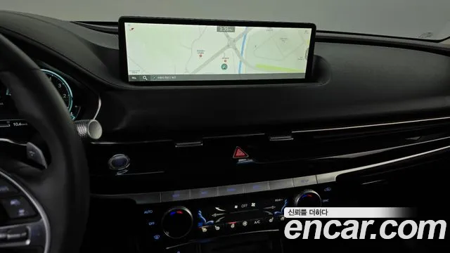Genesis G80 Бензин 2.5 турбо AWD — Фото автомобиля 14