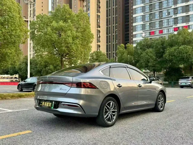 BYD Qin PLUS — Фото автомобиля 7