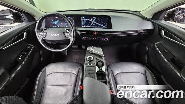 Kia EV6 — Фото автомобиля 10