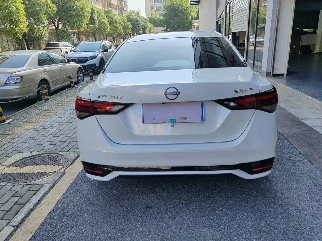 Nissan Sylphy — Фото автомобиля 3