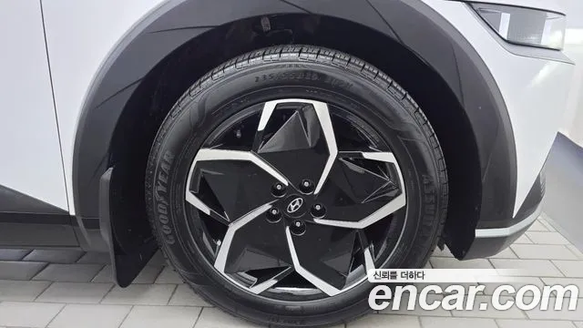 Hyundai Ioniq 5 — Фото автомобиля 6