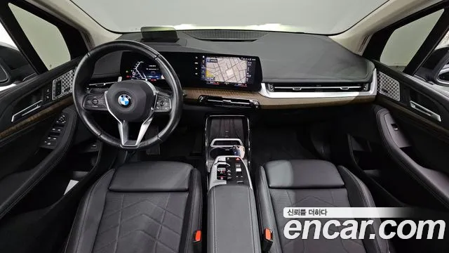 BMW 2 Series U06 — Фото автомобиля 10