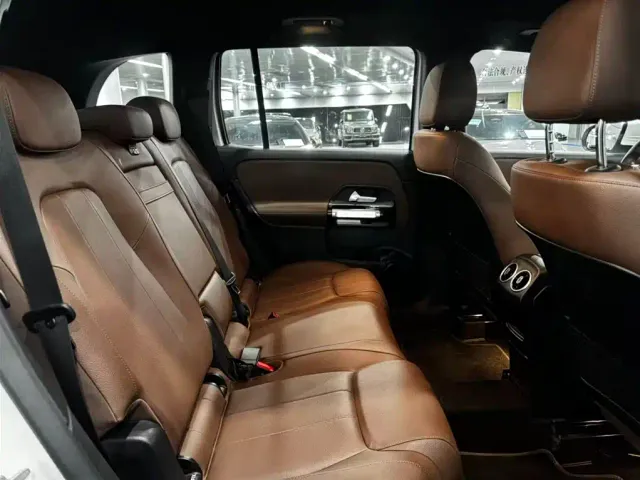 Mercedes-Benz GLB-Class — Фото автомобиля 16