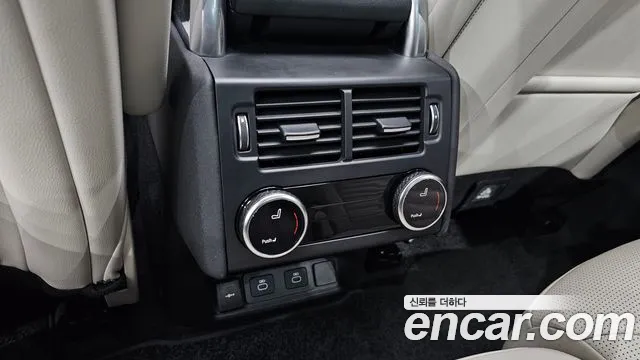 Land Rover Discovery — Фото автомобиля 17