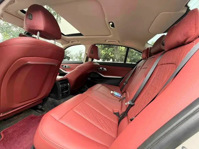 BMW 3 Series — Фото автомобиля 9