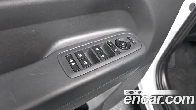 Hyundai Santa Fe MX5 — Фото автомобиля 30