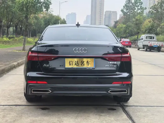 Audi A6L — Фото автомобиля 5