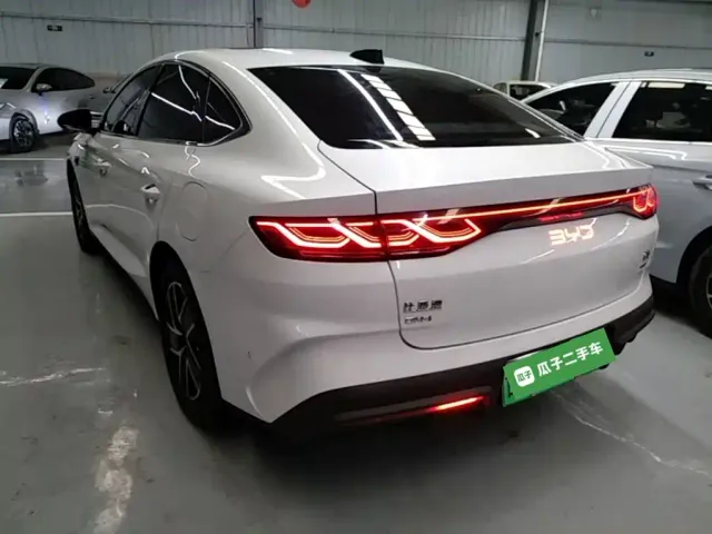 BYD Qin L — Фото автомобиля 4