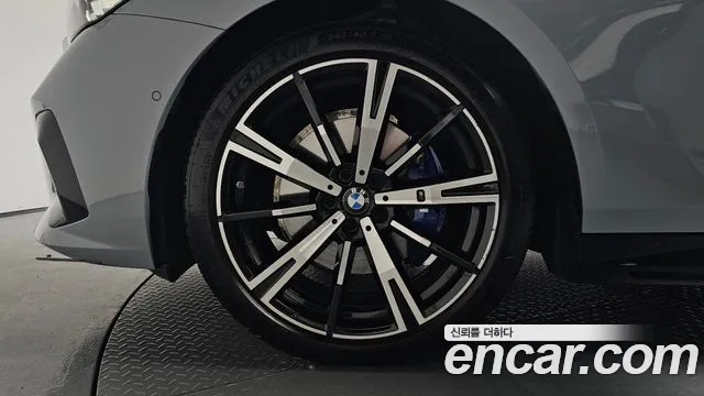 BMW 5 Series G60 — Фото автомобиля 5