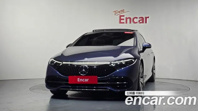 Mercedes-Benz EQS — Фото автомобиля 2