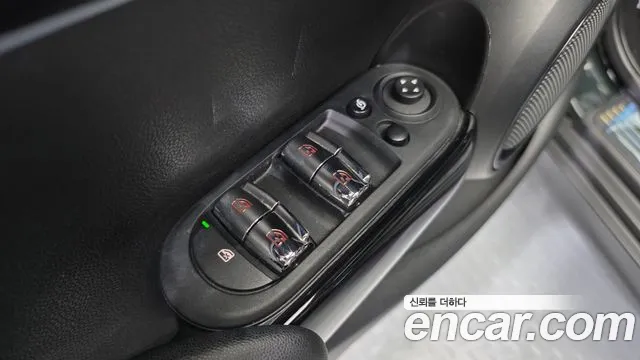 MINI Cooper — Фото автомобиля 13