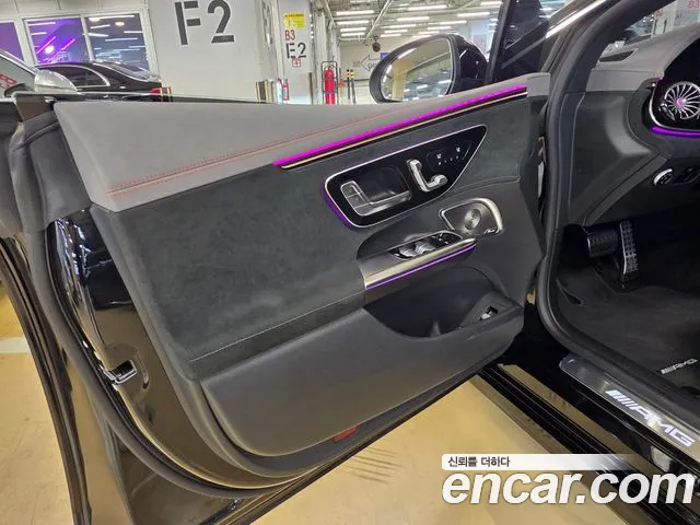 Mercedes-Benz EQE V295 — Фото автомобиля 13