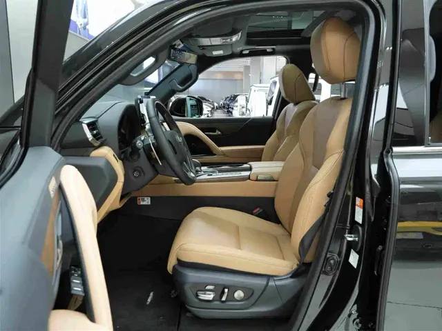 Lexus LX — Фото автомобиля 11