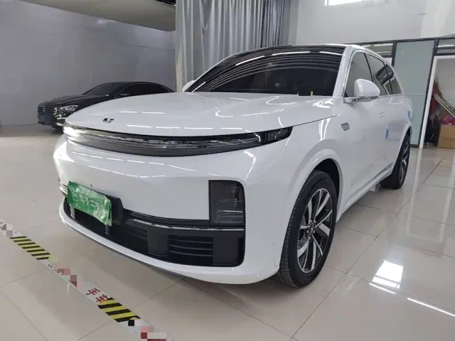 Фотография автомобиля — Li Auto L7